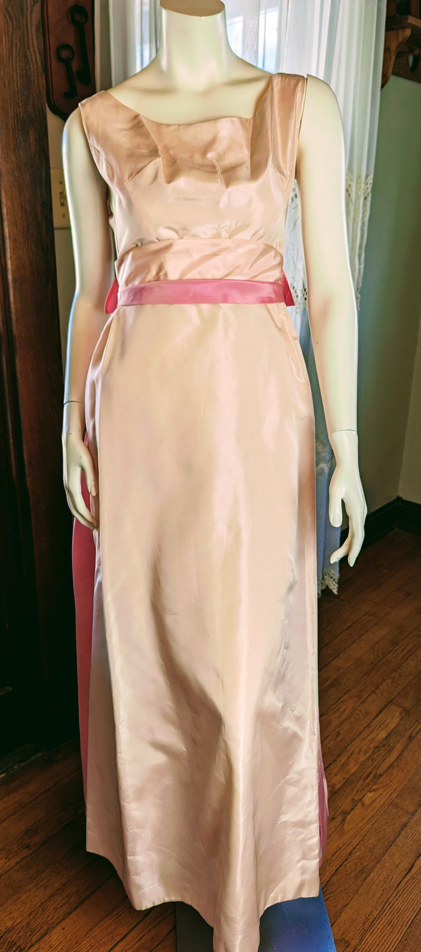 1960s Pink Taffeta Prom Evening Gown with Detachable Train